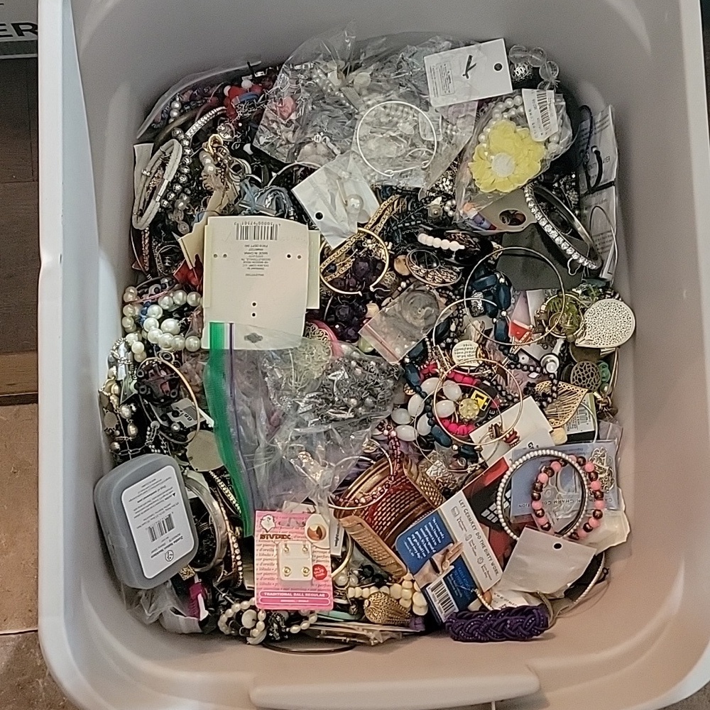 1 Pound Jewelry Lot